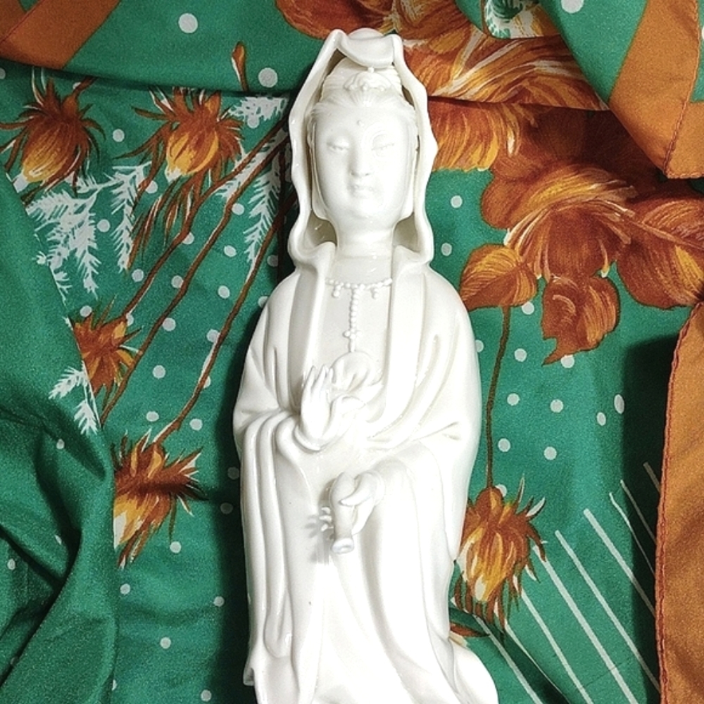 Porcelain blanc de china Kwan-Yin Statue Incense Holder